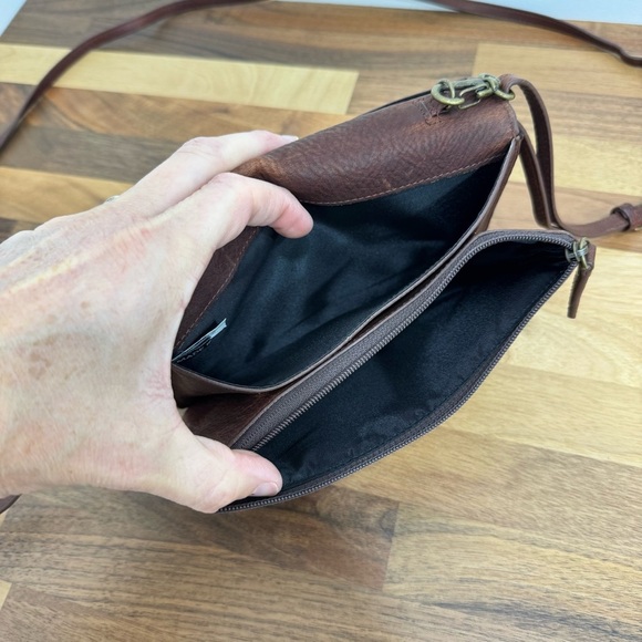 Duluth Trading Lifetime Leather Organizer Wallet / Detachable Crossbody Brown - Picture 6 of 11